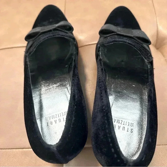 Stuart Weitzman Bow Loafers With Heel Black Velvet Size 8 EUC - Picture 5 of 12